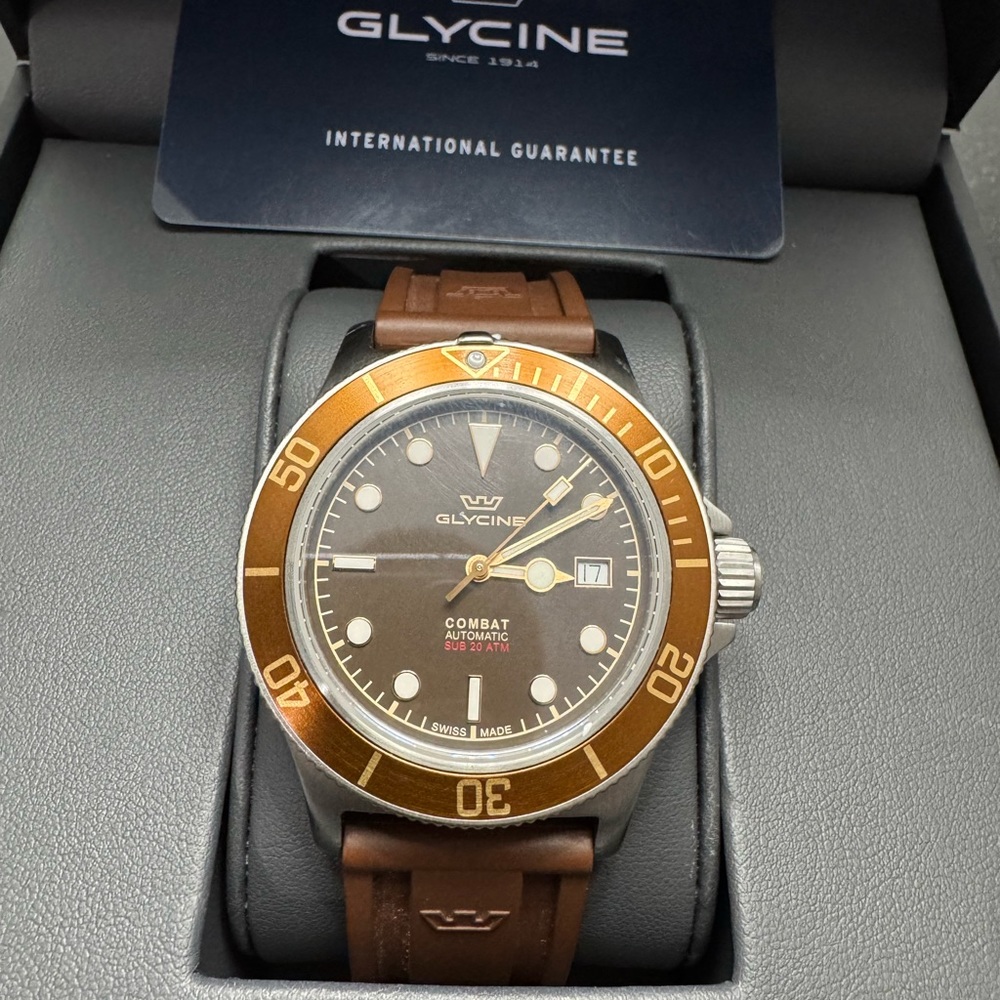 Glycine Combat Swiss Automatic 42 mm
